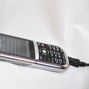 Nokia 8899 3 сим(одновременно). Новый 