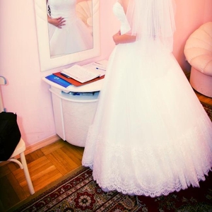 Изумительное свадебное платье