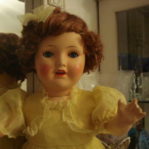 Антикварная  кукла 1940 года