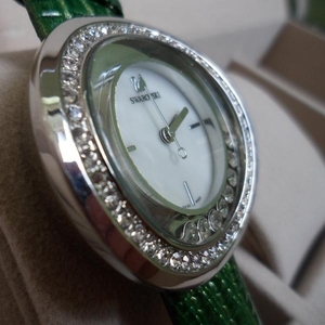 Наручные часы: SWAROVSKI - Lovely Crystals Green