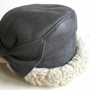 Женская зимняя шапка из натуральной овчины,  размер 58
