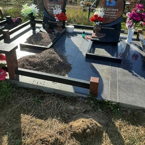 Памятники с установкой на Михановичском кладбище