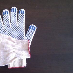 Рабочие перчатки и рукавицы в Миснке
