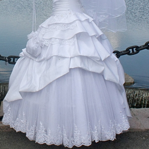 Свадебное платье 42-46 р-р На рост 170-176