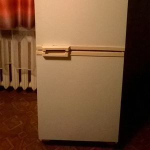 Продам холодильник Минск 130