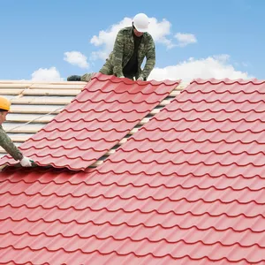 Кровельные работы металлочерепицей