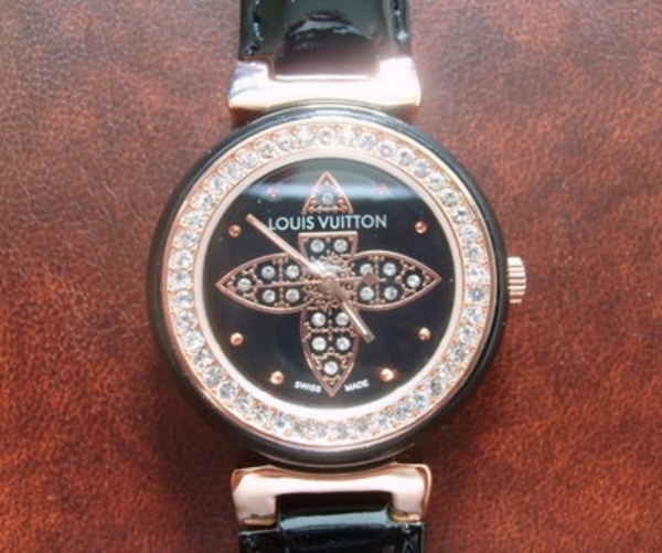 Часы наручные женские LOUIS VUITTON Crystal LV028  Новые Гарантия 2