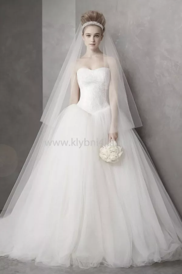 Дизайнерское свадебное платье от Olega Cassini - НОВОЕ