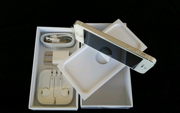 Купить iPhone 5,  5с,  5s 16Gb Android Mtk 6589 4ядра Минск 3