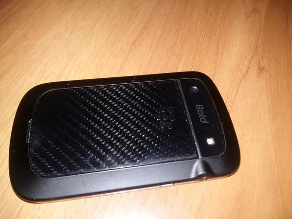 Смартфон BlackBerry Bold 9900 черный 2