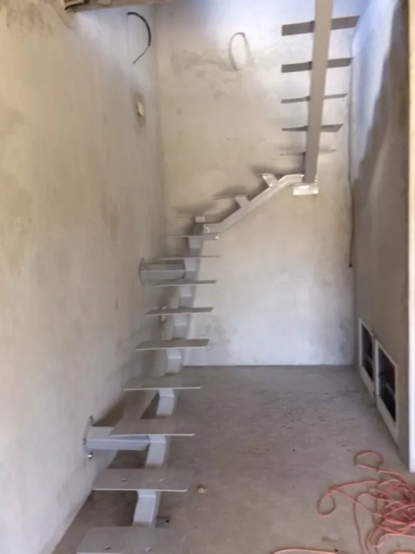 Лестницы металлические 2