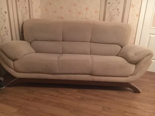Продаётся диван в хорошем состоянии 2