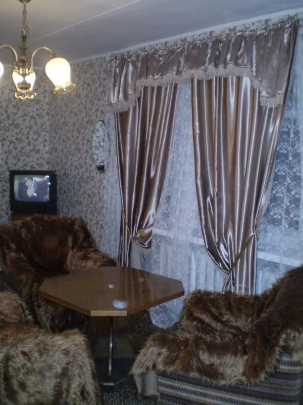 Двухкомнатная квартира на сутки в Минске,  улица Сурганова,  36 7