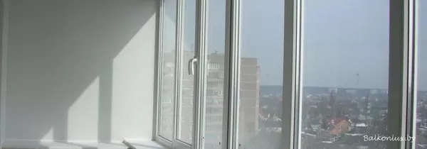 Установка рамы ПВХ на балкон из профиля KBE в Минске 2