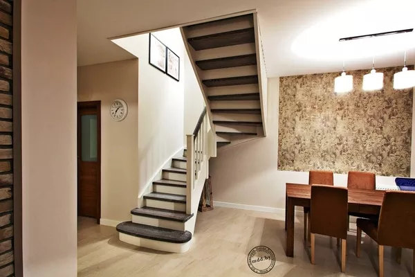 Выгодно купить лестницу на второй этаж в загородный дом или на дачу. 4