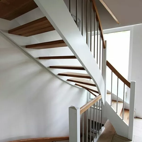 Изготовление деревянных лестниц для Вашего дома,  квартиры,  дачи 4