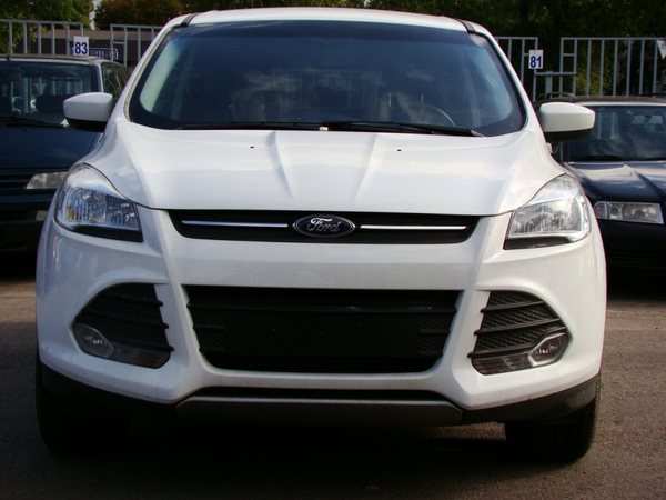 Ford Escape 1.6 10