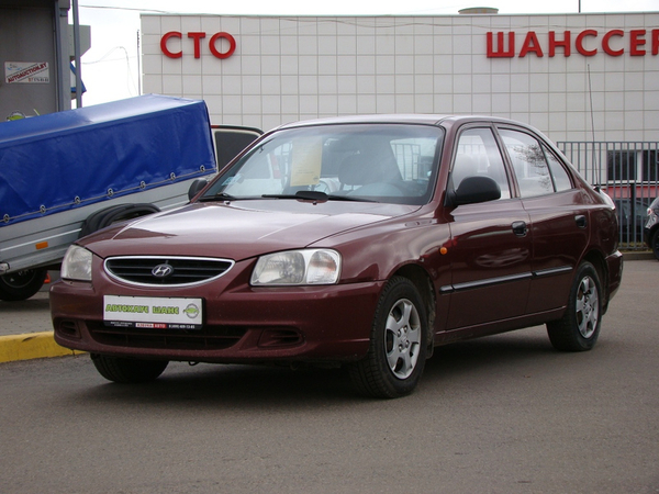 Надёжный и экономичный автомобиль Hyundai Accent 1.5 3