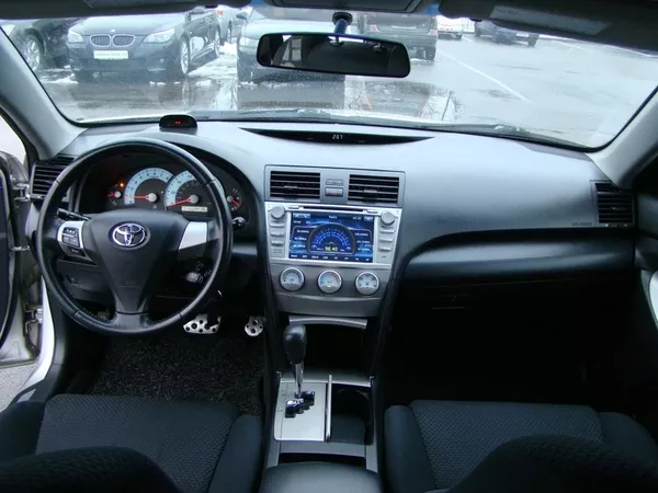 Отличный автомобиль Toyota Camry Se 5