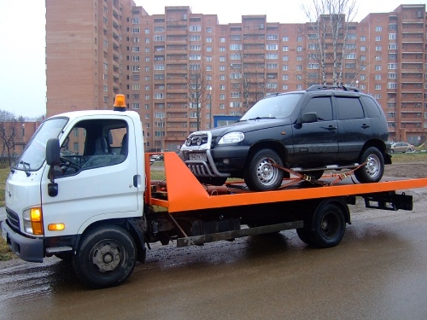 Круглосуточно. Быстро. Надежно. Дешево. Эвакуатор.