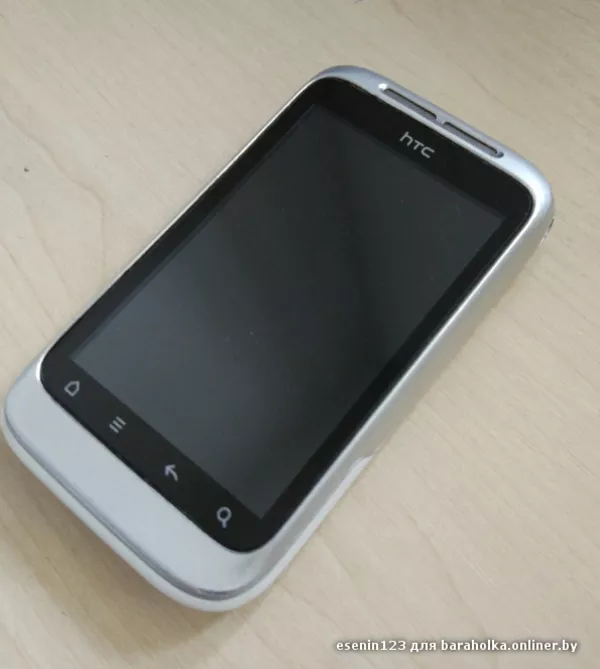 Смартфон HTC Wildfire S,  белый корупус. 2