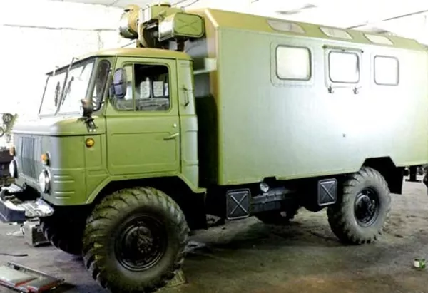 Автомобиль ГАЗ-66 с кунгом