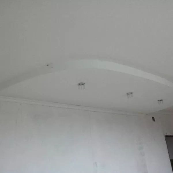 Облицовка стен,  монтаж перегородок и потолка из гипсокартона 3