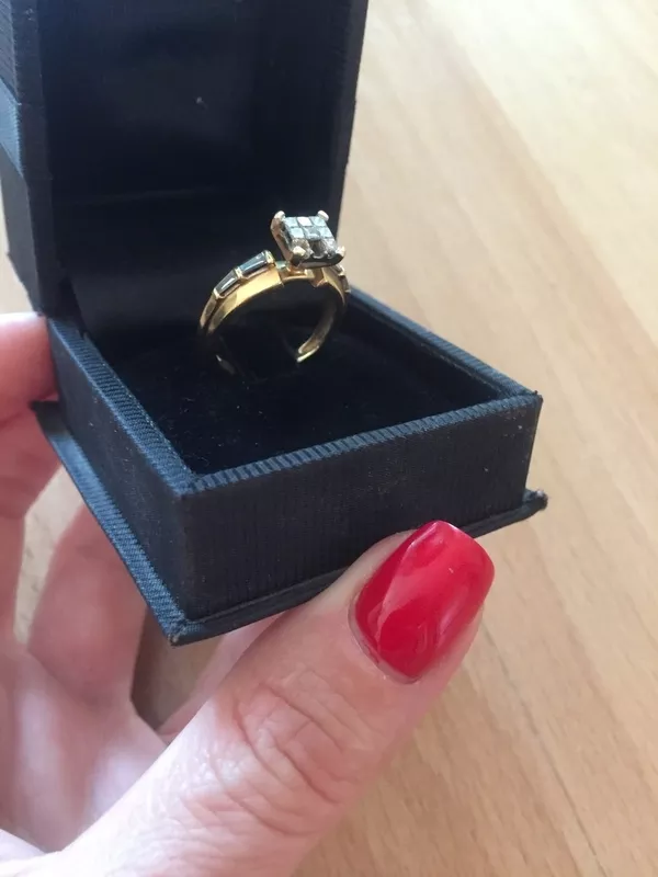 Золотое кольцо с бриллиантами. 4