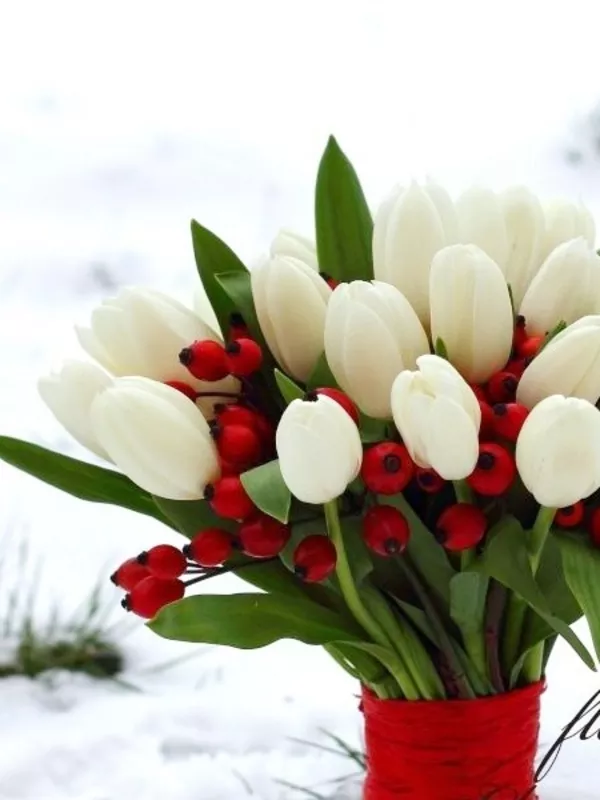 Букеты тюльпанов к 8 марта оптом и в розницу 4
