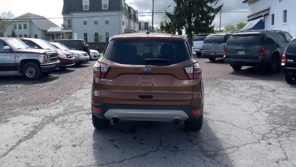 Ford,  Escape 4D SUV 1.5L SE,  2017 4
