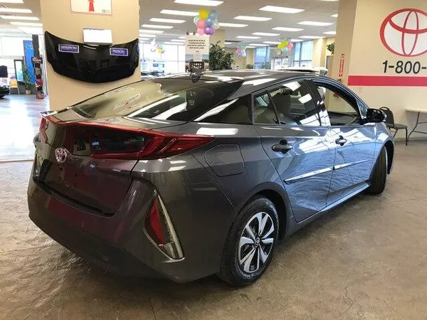 Toyota,  Prius Prime Plus,  2018 5