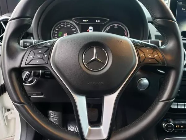 Mercedes-Benz,  B250E,  2017 7