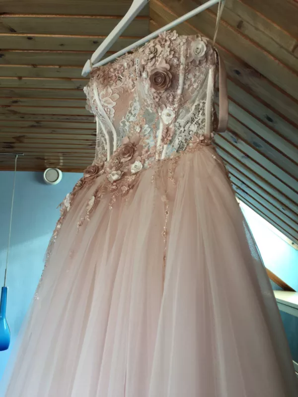 Продается свадебное платье в идеальном состоянии 2