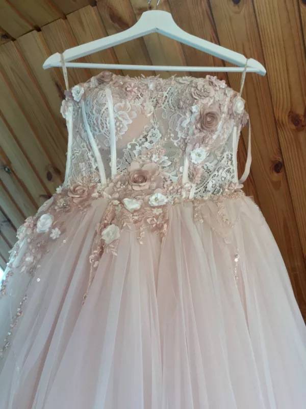 Продается свадебное платье в идеальном состоянии