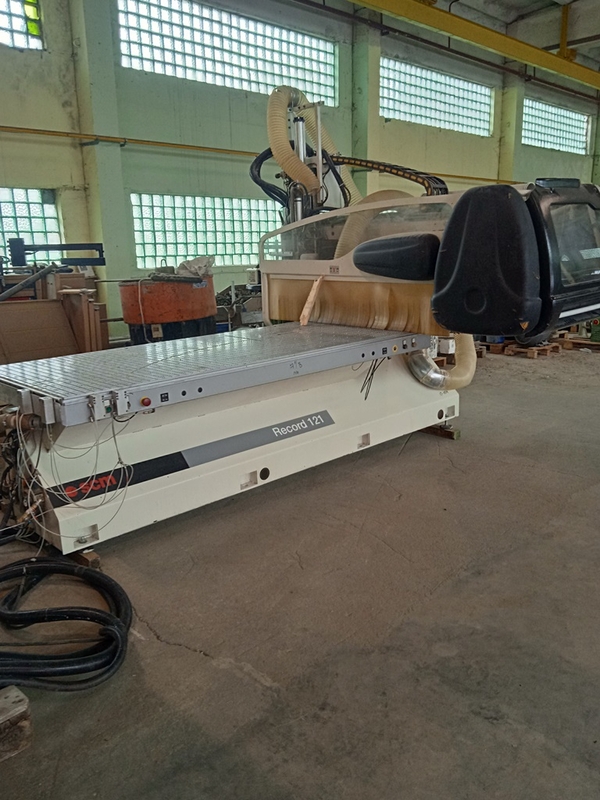 ЧПУ с устройством смены инструмента SCM (б/у) 2