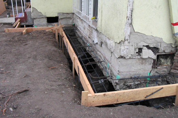 Полное восстановление,  укрепление старых фундаментов 6