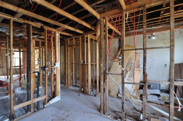 Ремонт и реконструкция деревянных и каркасных домов 3