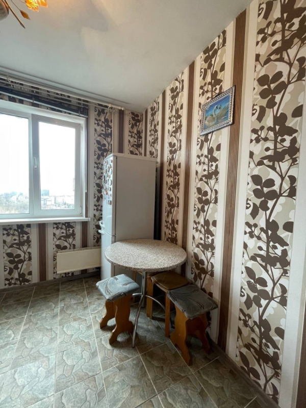 Уютная квартира на сутки в центре Минска идеально подойдет для команди 4