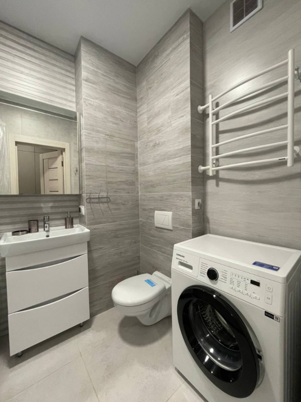 Современная квартира на сутки в самом сердце Минска 7