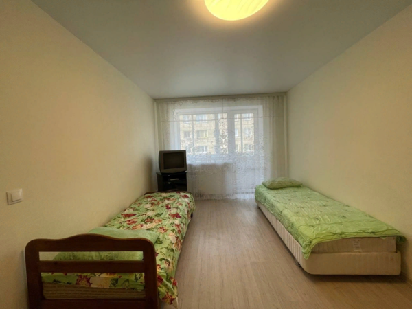 Квартира на сутки Минск Пулихова 12 5