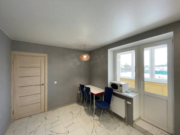 Квартира с хорошим ремонтом на сутки в Мяделе 6