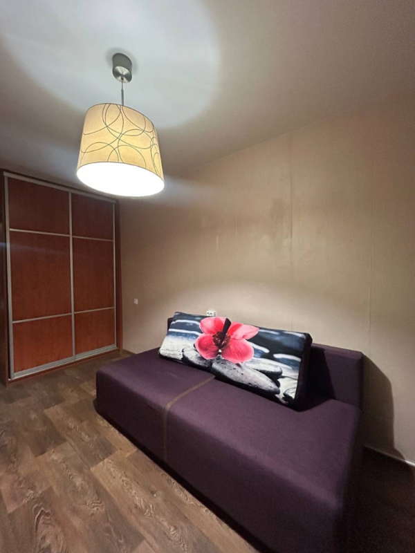 Для отдыха или командировки квартира на сутки