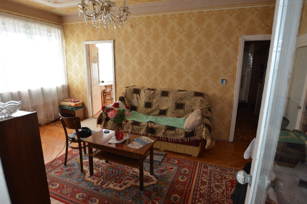 Продам 2-комнатную квартиру с мебелью в г. Капане,  Армения 4