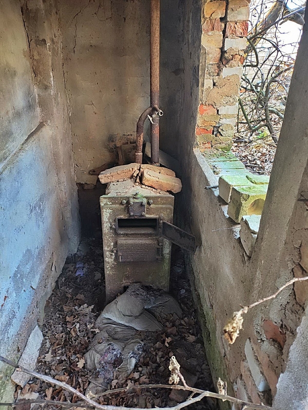 Продам 2-этажный дом на берегу озера Свирь в г.п. Свирь. 9