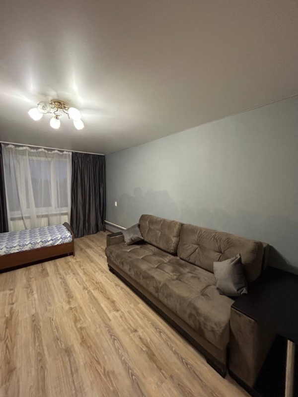 Сдаю прекрасную квартиру на сутки в городе Дружный 3