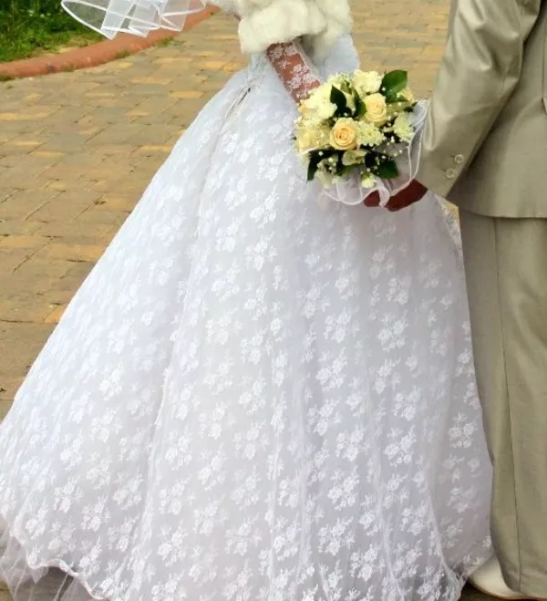 Прокат шикарного свадебного платья 2