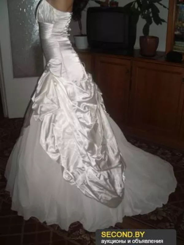 продам шикарное свадебное платье 3