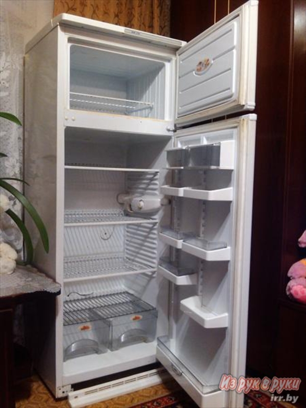 холодильник бу продам