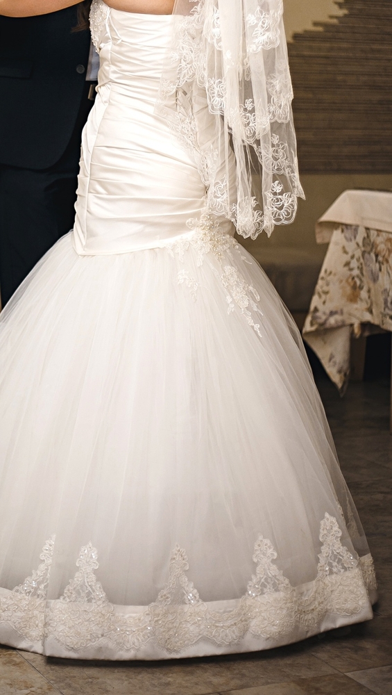 Cвадебное платье для невесты-дюймовочки 2