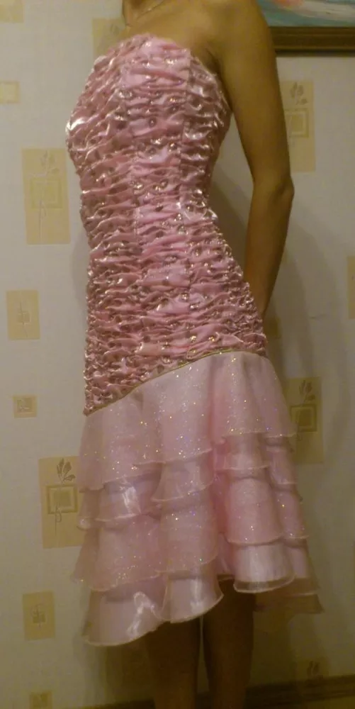 Продам изысканное платье (нежно-розовое),  размер - 42-46  2